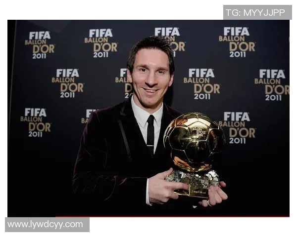 21世纪足球十大巨星排名解析：技术、成就与影响力全面评比